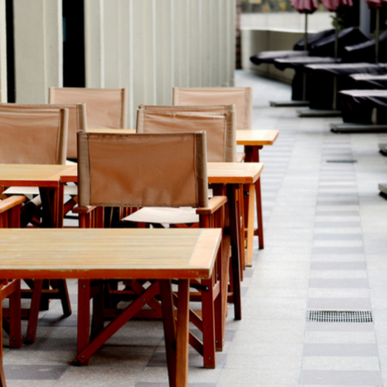 Nettoyage du mobilier extérieur